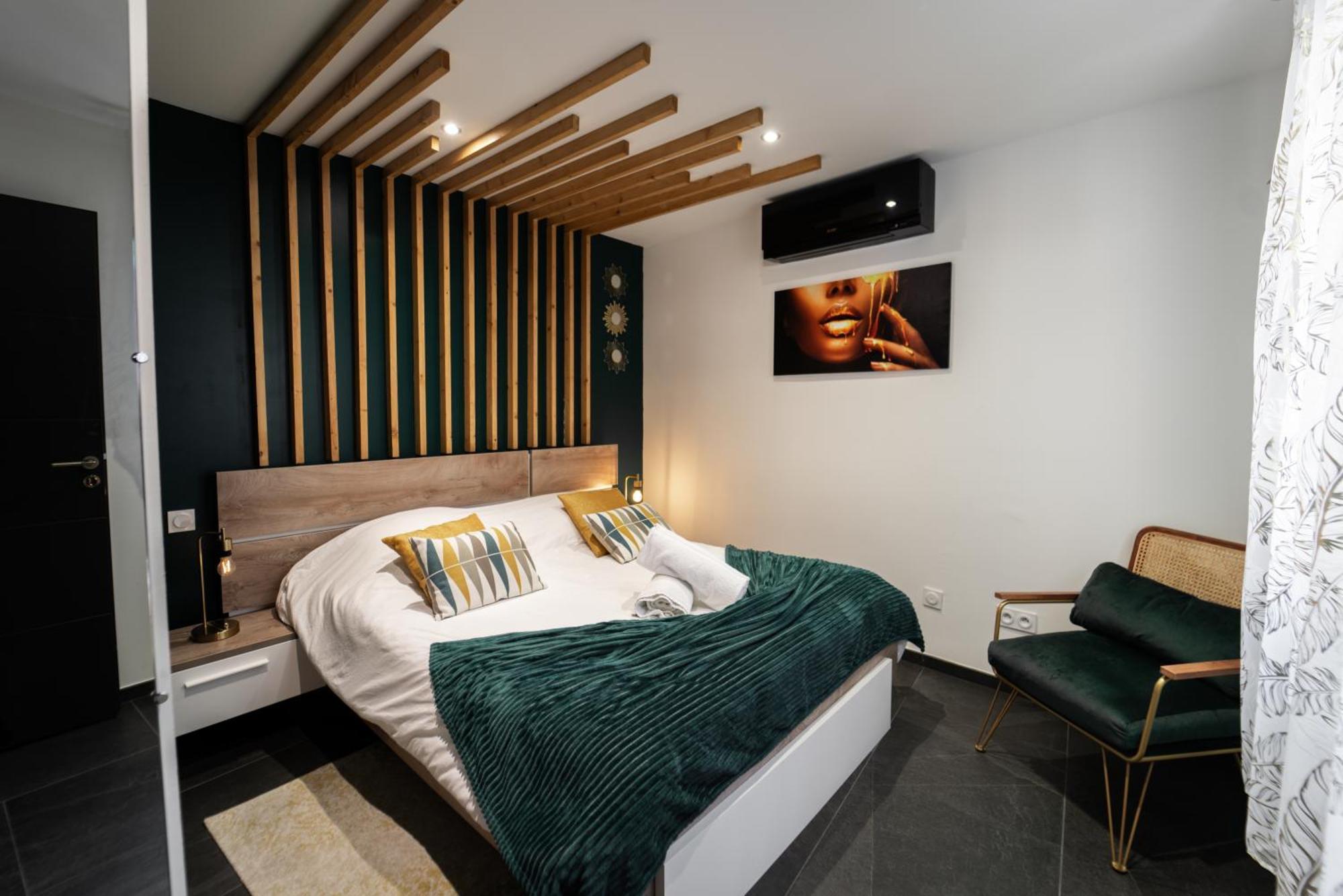 Loft 150 M2 Jacuzzi, Sauna Et Massage Blagnac Esterno foto